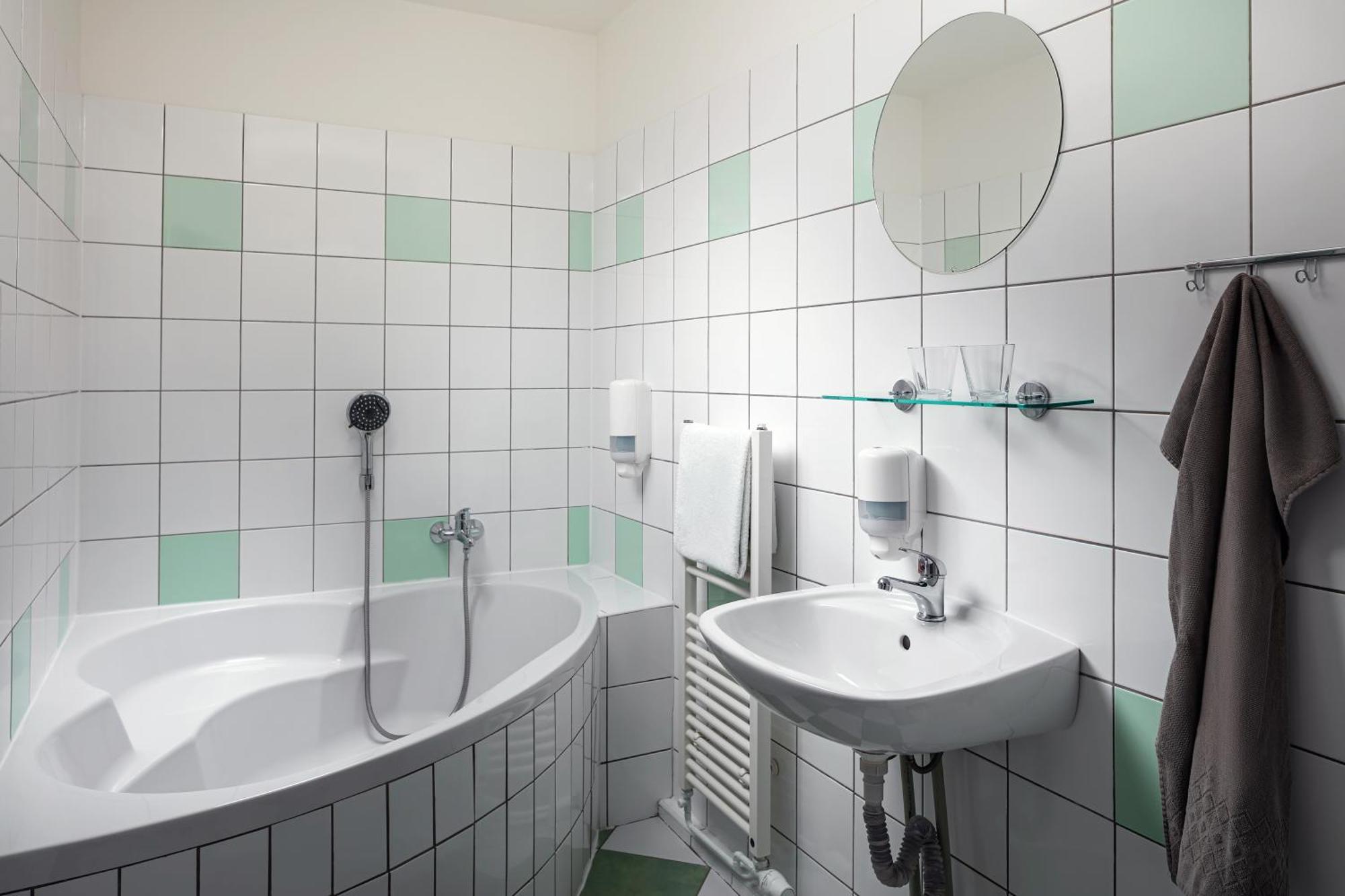 Hotel Zamecek Janovicky Broumov Kültér fotó